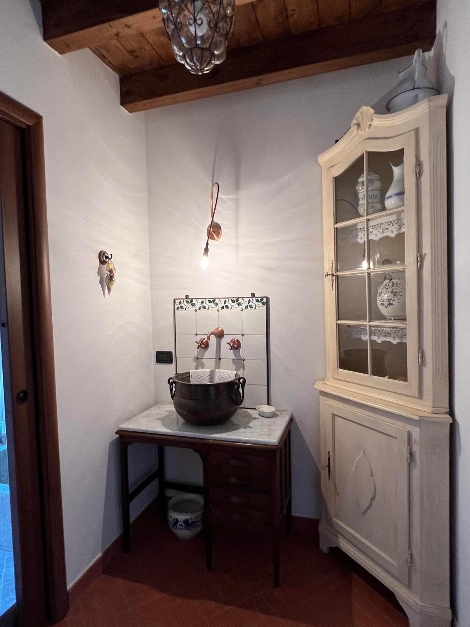 Casa Boru - A Beautiful Fully Restored Spacious House With Fantastic Views Calice al Cornoviglio ภายนอก รูปภาพ