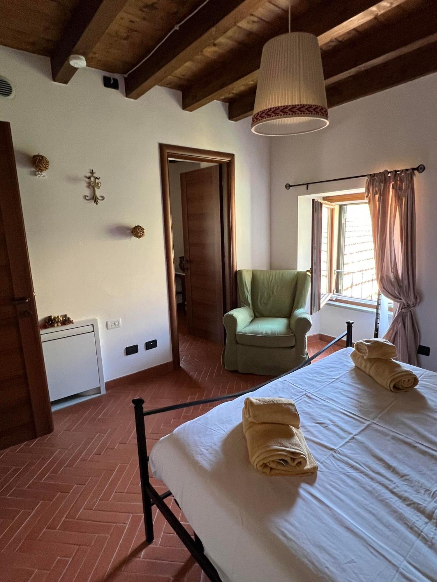 Casa Boru - A Beautiful Fully Restored Spacious House With Fantastic Views Calice al Cornoviglio ภายนอก รูปภาพ