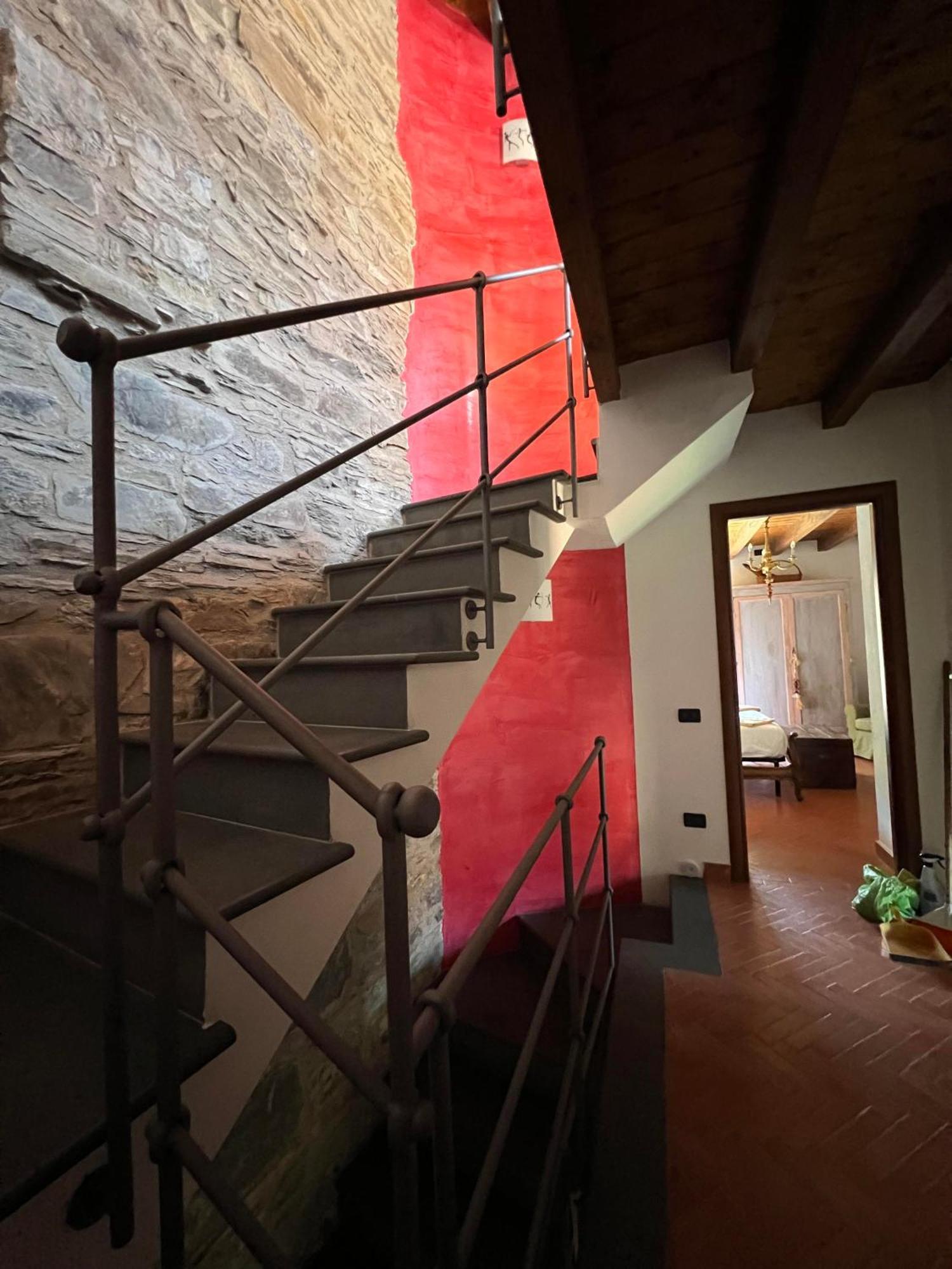 Casa Boru - A Beautiful Fully Restored Spacious House With Fantastic Views Calice al Cornoviglio ภายนอก รูปภาพ