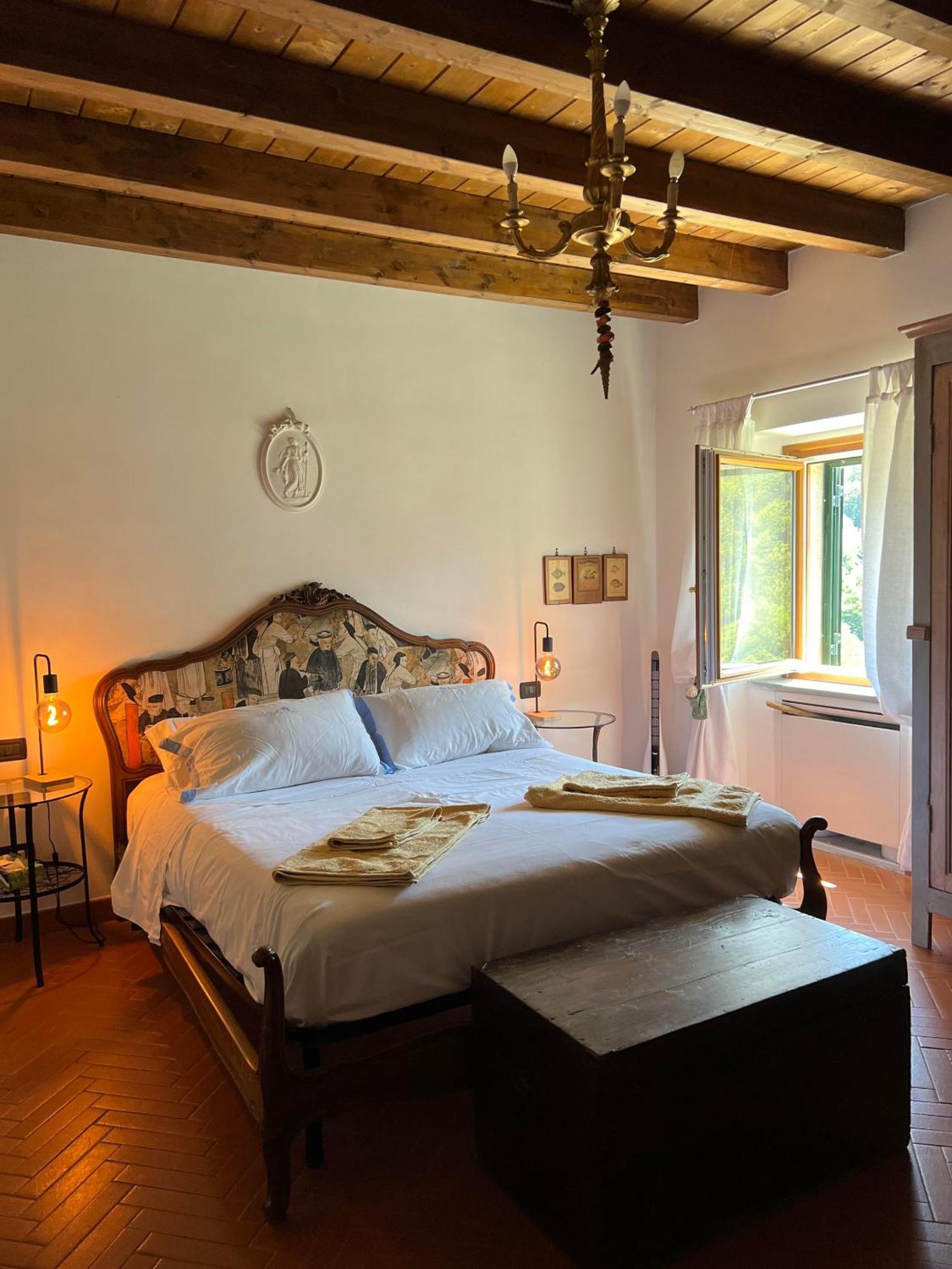 Casa Boru - A Beautiful Fully Restored Spacious House With Fantastic Views Calice al Cornoviglio ภายนอก รูปภาพ