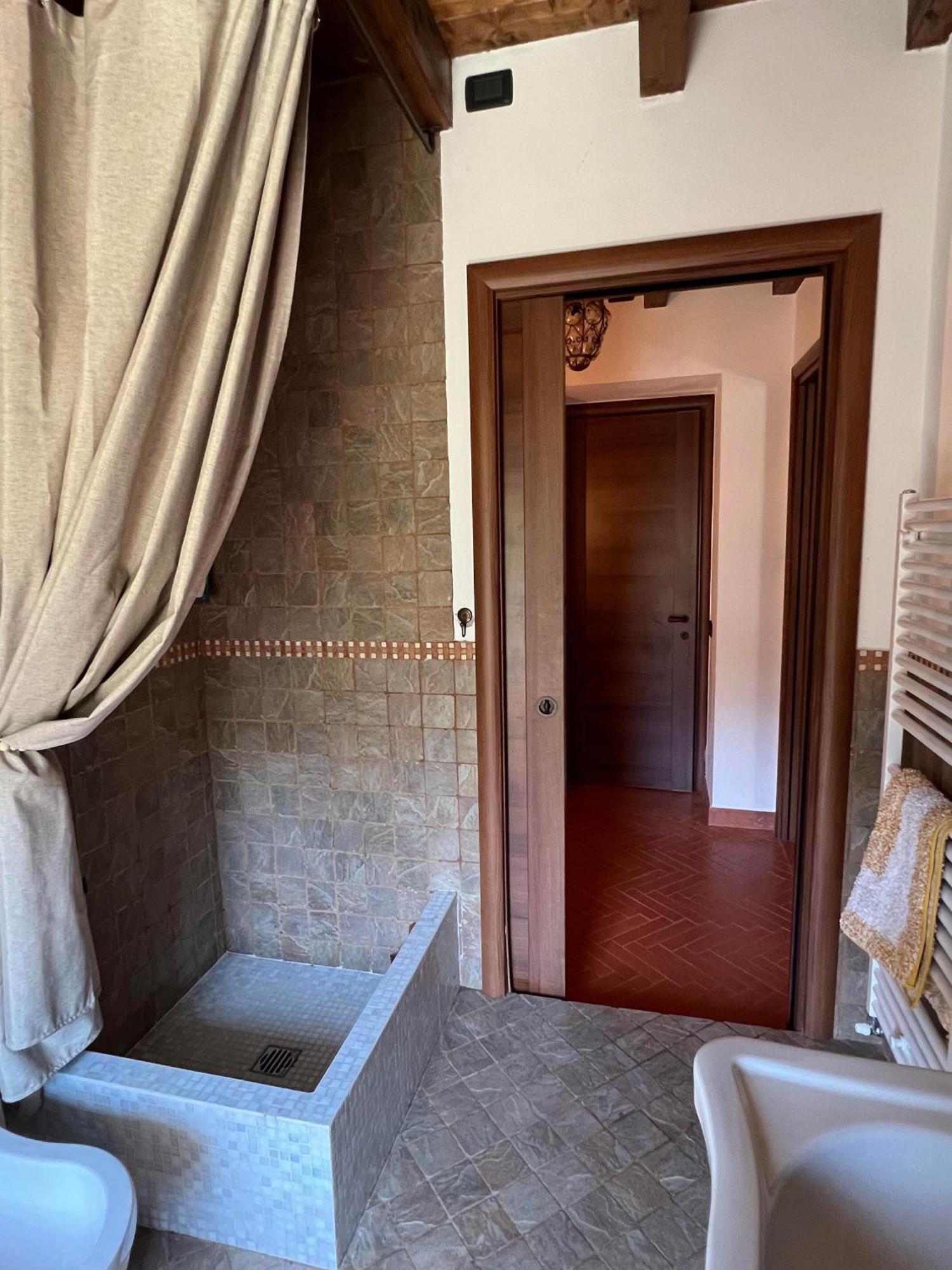 Casa Boru - A Beautiful Fully Restored Spacious House With Fantastic Views Calice al Cornoviglio ภายนอก รูปภาพ
